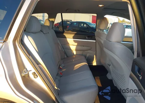 2014 Subaru Outback 2.5I Premium из США, поврежденный, VIN 4S4BRBDC8E3225377